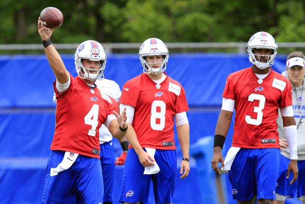 Who Has the Inside Track in NFL's Top Training Camp Battles?