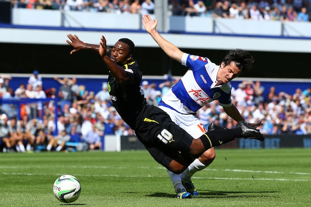 Top 5 On-Field Fights of the Premier League Era