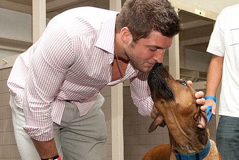 15 Athletes Who Really Love Animals