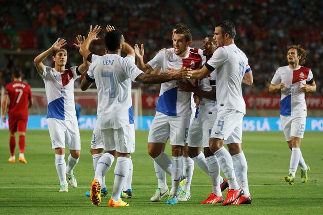 Why Netherlands Are a Better Bet Than Germany at World Cup 2014