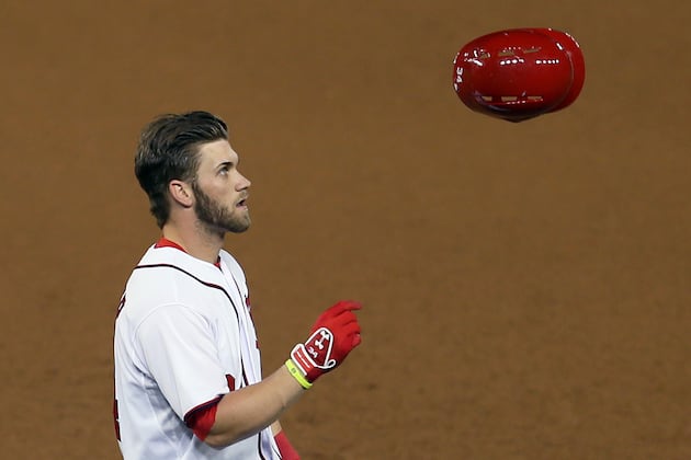 Buying or Selling Each MLB Wild Card Contender's Playoff Chances