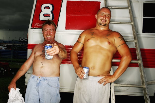 How to Throw the Worst Tailgate Ever