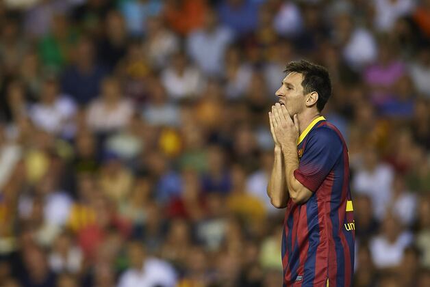 Barcelona's 5 Biggest Weaknesses to Exploit This Season