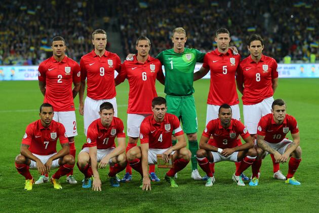 Paper Review: England, Wayne Rooney, Petr Cech, Iker Casillas, Arsenal