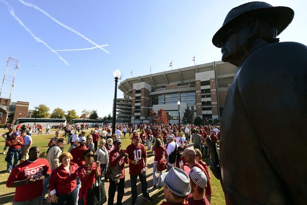 Alabama Football: Top 10 Moments of Bear Bryant's Tenure with the Tide