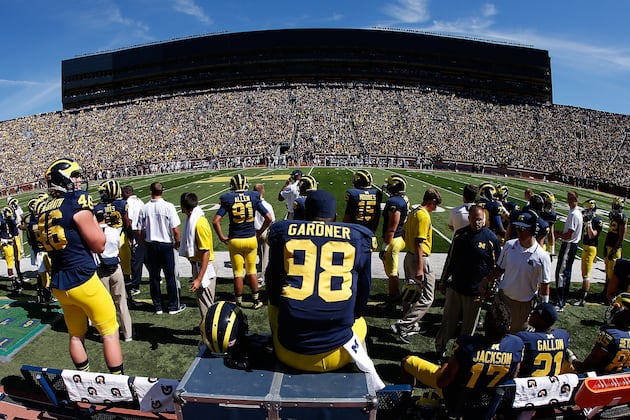Michigan Wolverines vs. Connecticut Huskies: Complete Game Preview