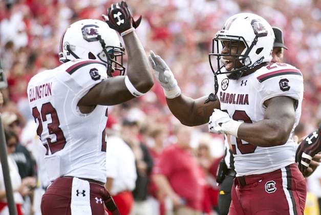 South Carolina Football: Midseason Grades for Players and Coaches