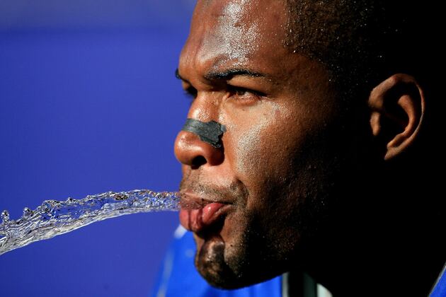 15 Things Female Sports Fans Hate