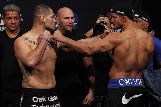 UFC 166: Velasquez vs. Dos Santos 3 Round-by-Round Recap and Analysis
