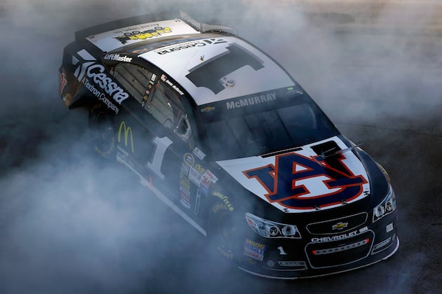 The Hottest NASCAR Storylines Going into Martinsville