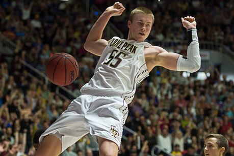 BYU Basketball: 3 Newcomers Who Impressed at Cougar Tipoff
