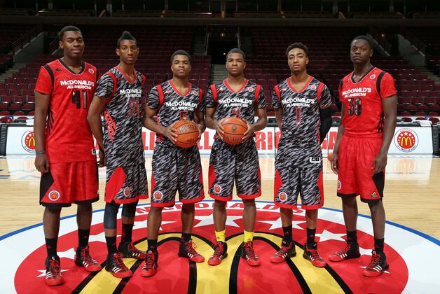 Ranking the 10 Most-Hyped Teams in College Basketball History