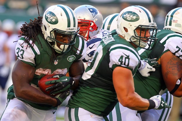 Breaking Down How the New York Jets Can Improve on Offense