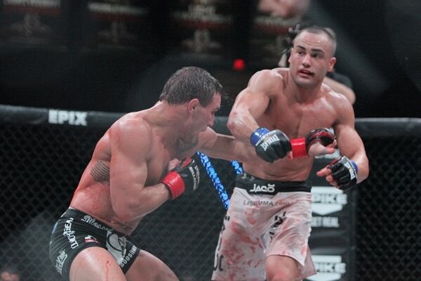 Chandler vs Alvarez: Complete Guide to Bellator Fight Card