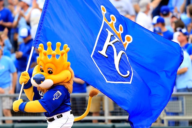 Kansas City Royals Offseason Tracker: Hottest Trade Rumors, Free Agency News