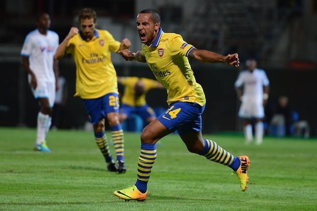 Paper News and Gossip: Walcott Monaco Link, Sturridge Joy and Van Persie Worry
