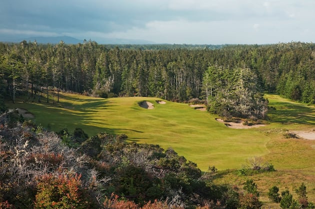 Top 10 Essentials for a Bandon Dunes Golf Trip