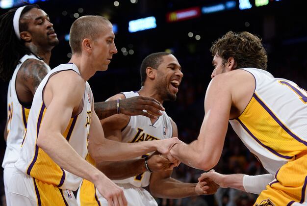 5 Positive Signs from Los Angeles Lakers' 1st Week