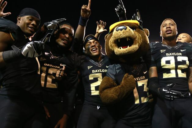 Buying and Selling Every Top 10 Team as a BCS Championship Contender