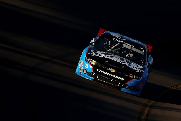 The Hottest NASCAR Storylines Heading into the Season Finale at Homestead-Miami