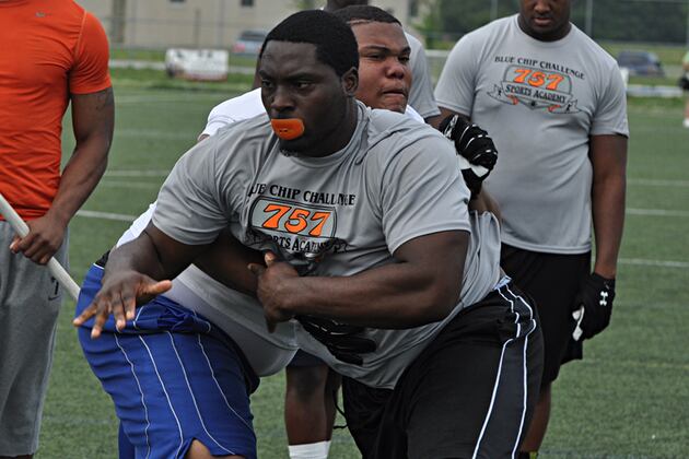 Pros and Cons for 4-Star DT Derrick Nnadi's Top Schools