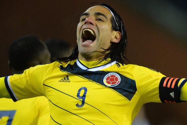 Paper News and Gossip: Jose Sees Falcao, Rooney Deal Close, Arsenal Striker Link