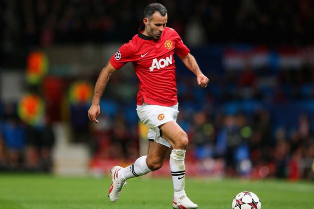 Paper News & Gossip: Ryan Giggs' 40th, Liverpool Target Montoya, Chelsea