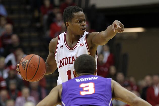 Indiana Basketball: Hoosiers' Keys to Upsetting Syracuse in ACC-B1G Challenge
