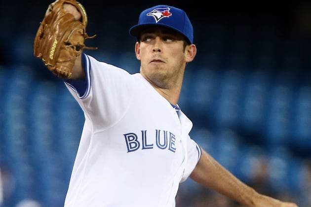 5 MLB Pitching Prospects Tearing It Up in the Winter Leagues