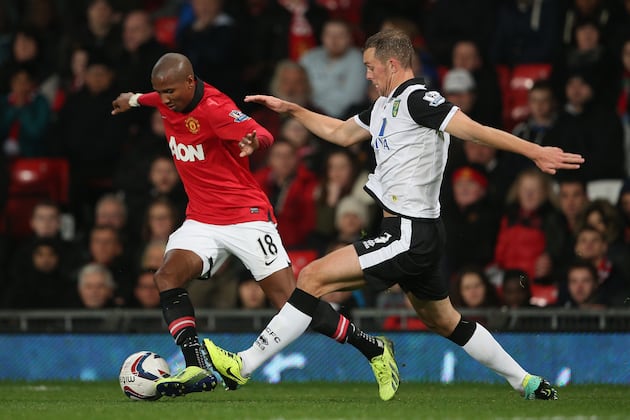 Ashley Young Transfer Rumours: Latest News on Man Utd Star Week of Dec. 2