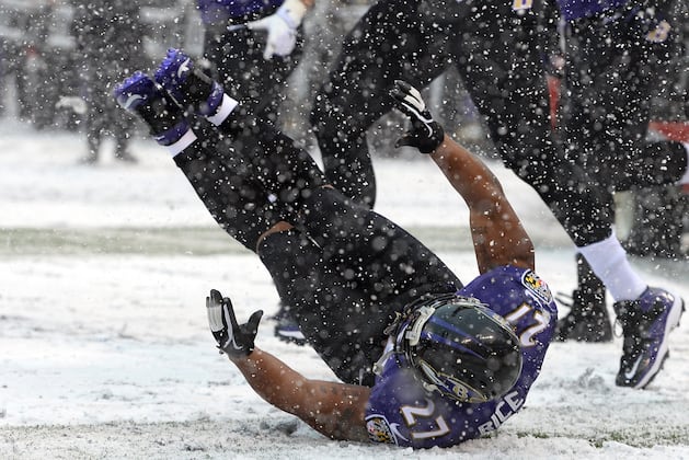 Fantasy Football Week 15: Early Advice for Your Roster