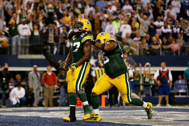 2013 Fantasy Football Roundup: 10 Players You Can't Pass on Next Season