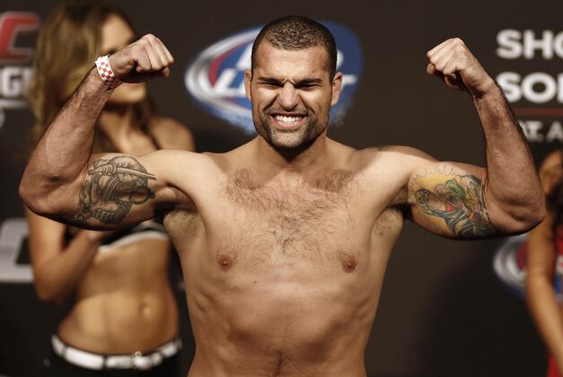 5 Fighters Who Should Change Weight Classes