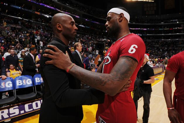 Pros and Cons of LA Lakers Shutting Down Kobe Bryant for Rest of the Season