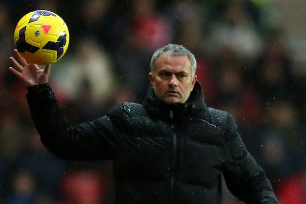 What Should Be Chelsea Manager Jose Mourinho's New Year's Resolutions?