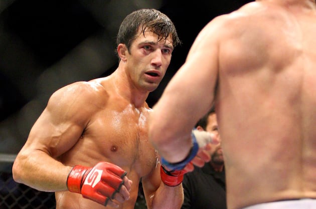 UFC Fight Night 35: Luke Rockhold vs. Costas Philippou Head-to-Toe Breakdown