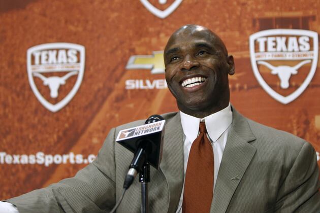 Candidates Charlie Strong Should Consider for Texas' Offensive Coordinator Job