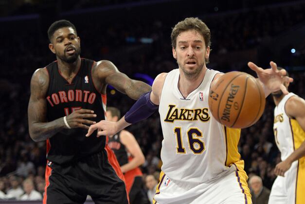 6 NBA Teams Stuck in No Man's Land