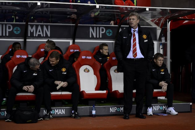 Paper News and Gossip: Manchester United Players' Pay Cut, Lionel Messi Returns