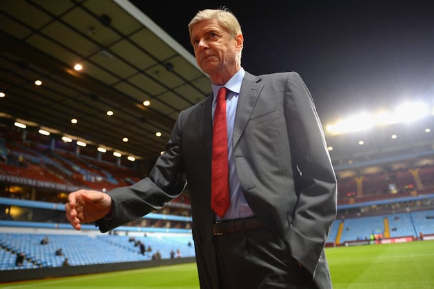 Paper News and Gossip: New Arsene Wenger Deal, Cristiano Ronaldo, Lionel Messi