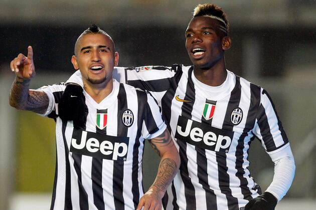 6 Transfers Who'd Get Manchester United Back in the Top 4