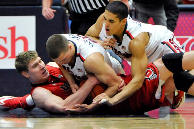 1 Potential Trap Game for Each Top-25 College Basketball Team