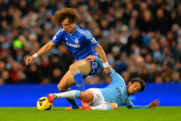 Paper News and Gossip: PSG Eye Luiz, City Expansion, Arsenal Fans' Frustration
