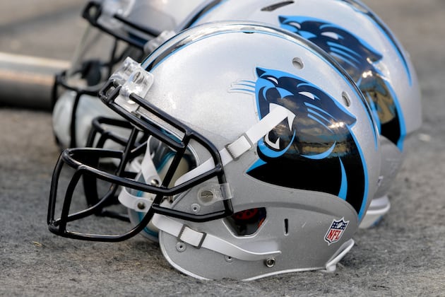 Analyzing the Experts' 1st-Round Mock Draft Picks for the Carolina Panthers