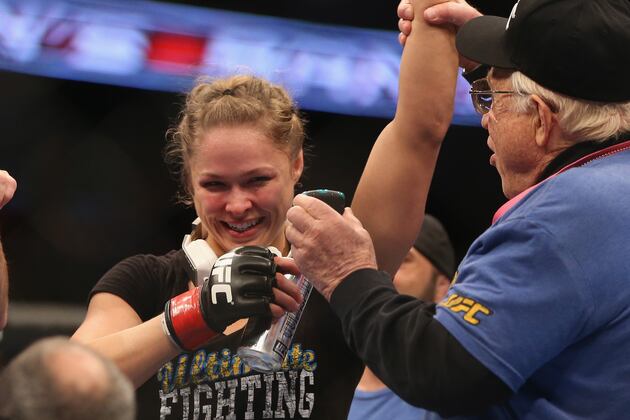 UFC 170 Results: Grades for Every Main Card Fighter