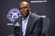 Jacque Vaughn is one of the most pleasant persons to face in a press conference. His interviews may sometimes be considered boring compared to coaches like Popovich, but he spares young reporters a lot of agony.