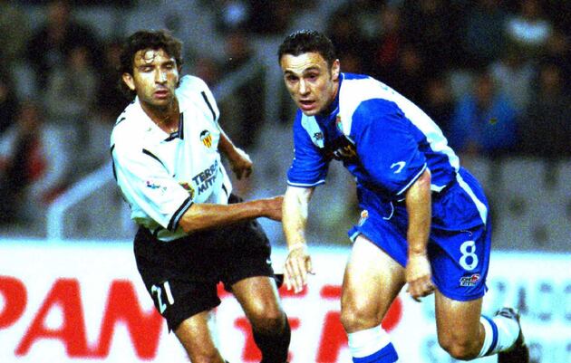 11. Luis Milla