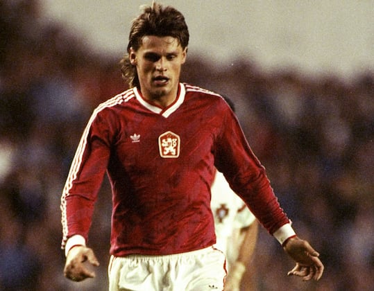 Tomas Skuhravy, Czechoslovakia, 1990