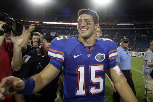 Top 12 Tim Tebow Sports Moments
