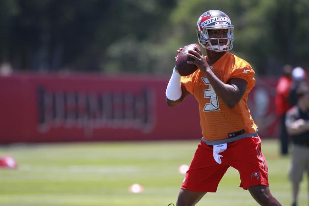 Buying or Selling Latest Buzz Around 2015 NFL Rookie Class